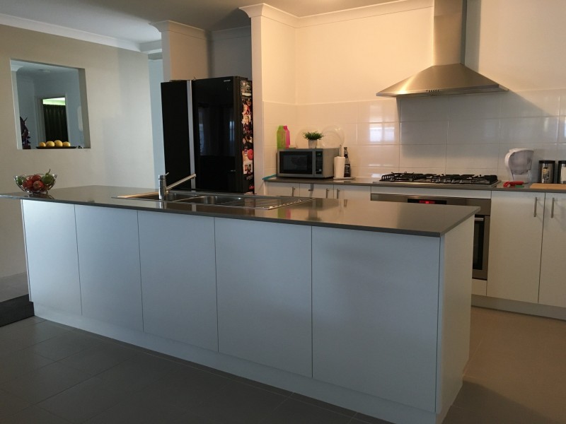 27 Madeira Turn, Byford WA 6122