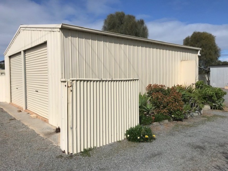 6-8 Seventh Street, Elliston SA 5670