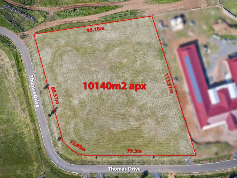 16 Thomas Drive, Hopetoun Park VIC 3340