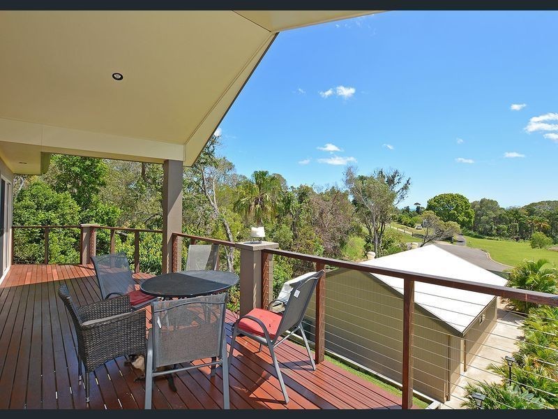 8 Rockyglen Court, Craignish QLD 4655