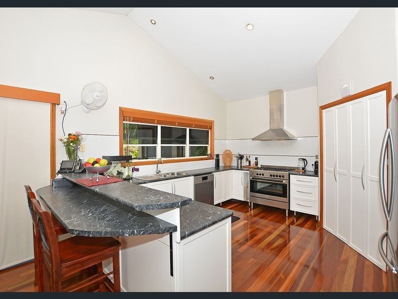 8 Rockyglen Court, Craignish QLD 4655