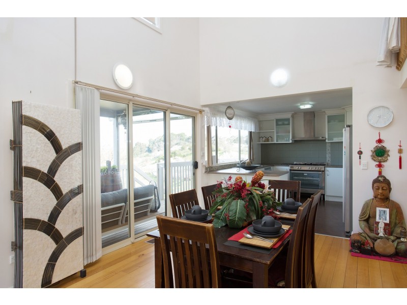 59 Thornton St, Clunes VIC 3370