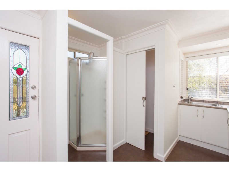 59 Thornton St, Clunes VIC 3370