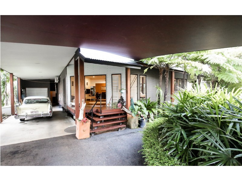 20 Kent Close, Mission Beach QLD 4852