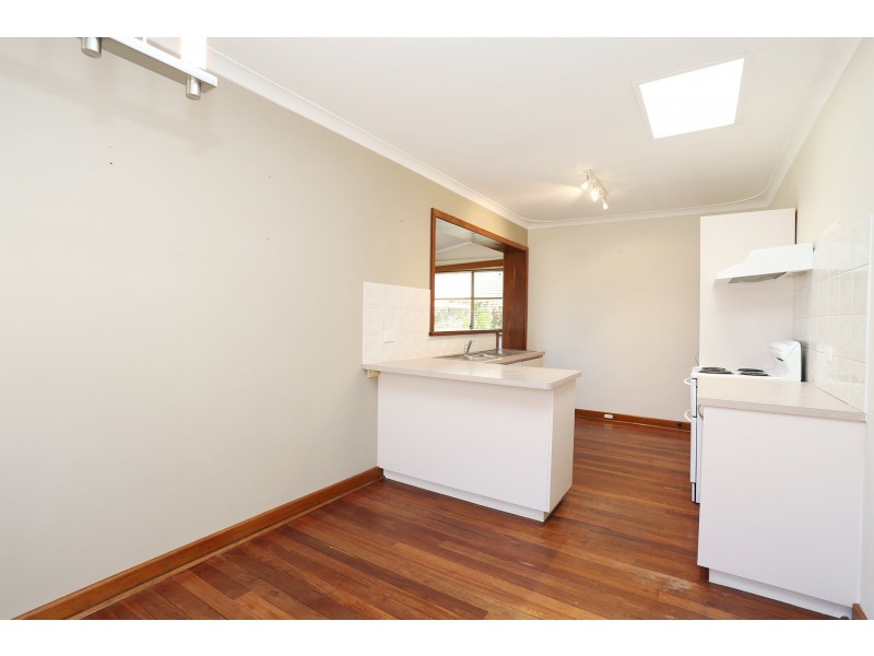 43 Coleman Crescent, Melville WA 6156