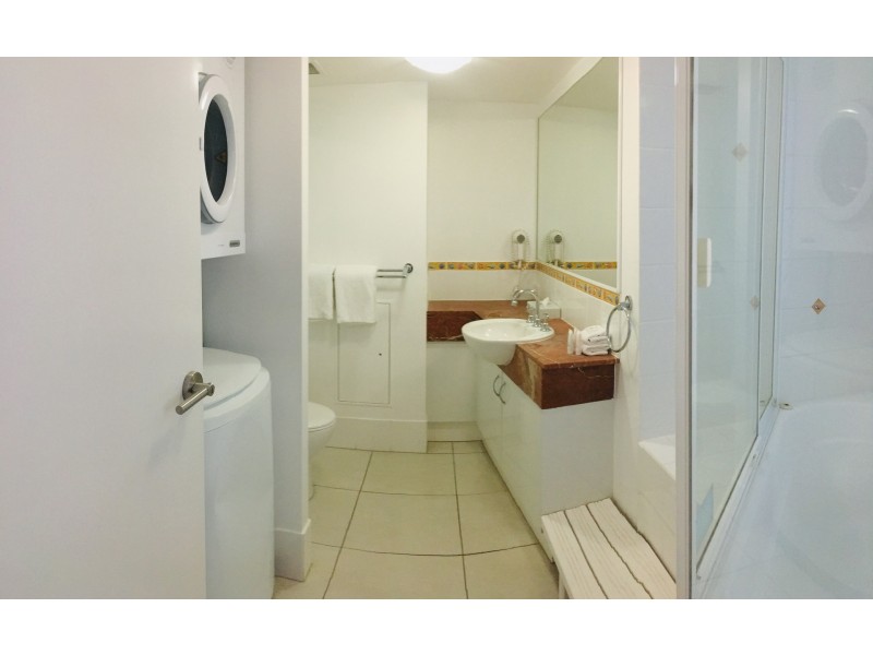 56/100 Bulcock Beach Esplanade, Caloundra QLD 4551