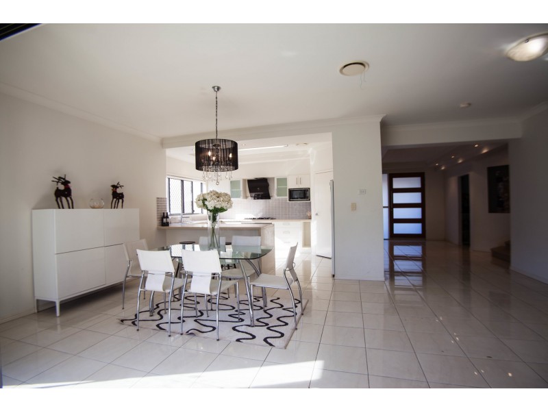 12 Collett Street, Eight Mile Plains QLD 4113