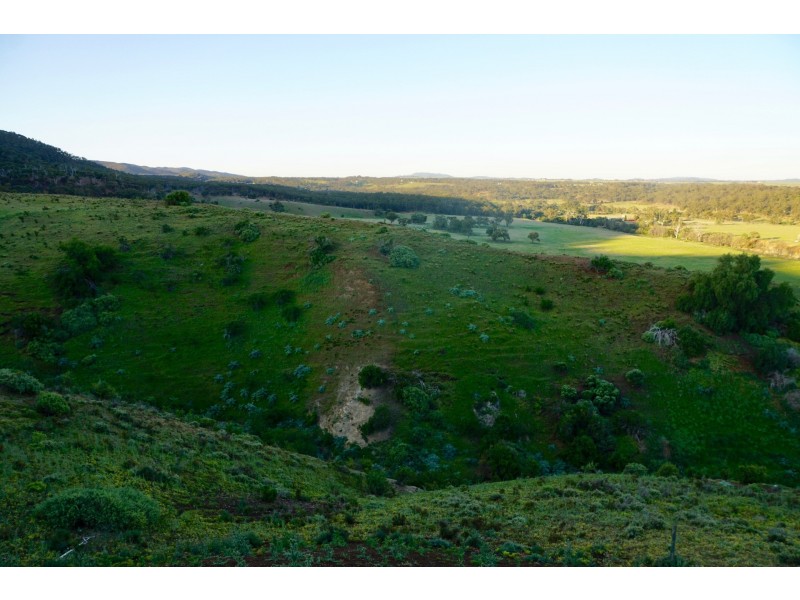 24 Pamela Court, Darley VIC 3340