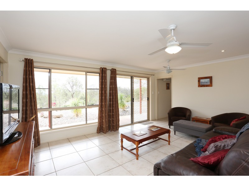 92 Edwards Road, Woodlands QLD 4343
