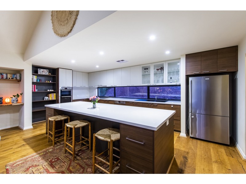 15 Henty Lookout, Roleystone WA 6111