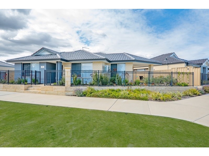 2 Louth Lane, Butler WA 6036