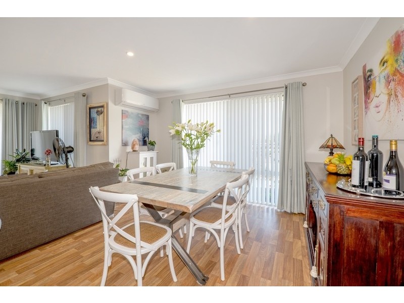 2 Louth Lane, Butler WA 6036