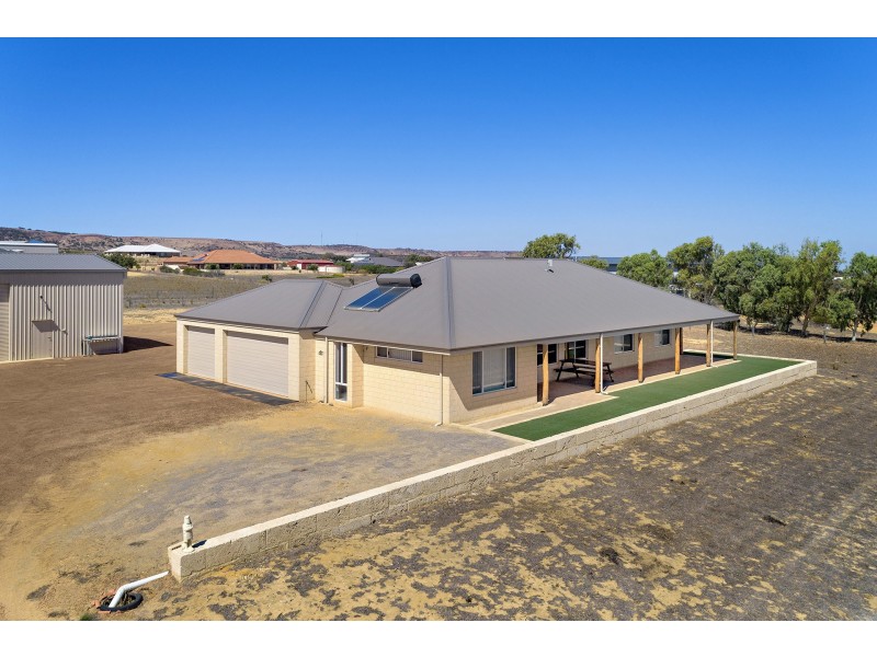 55 Wittenoom Circle, White Peak WA 6532