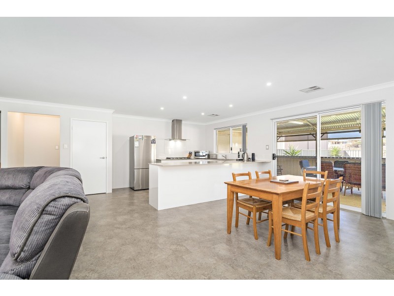 55 Wittenoom Circle, White Peak WA 6532