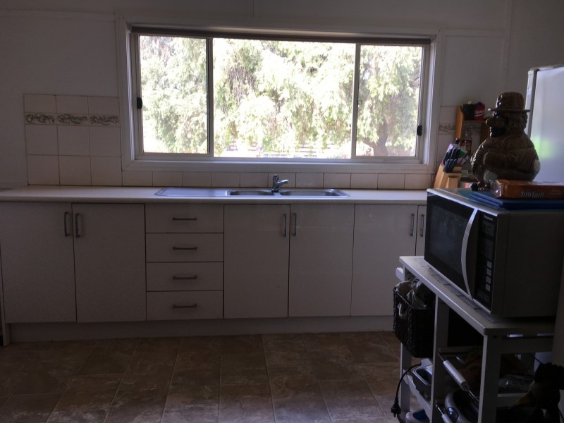 16 Elizabeth st, Forbes NSW 2871