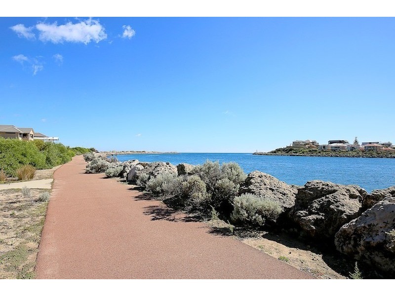 9 Surf View, Dawesville WA 6211