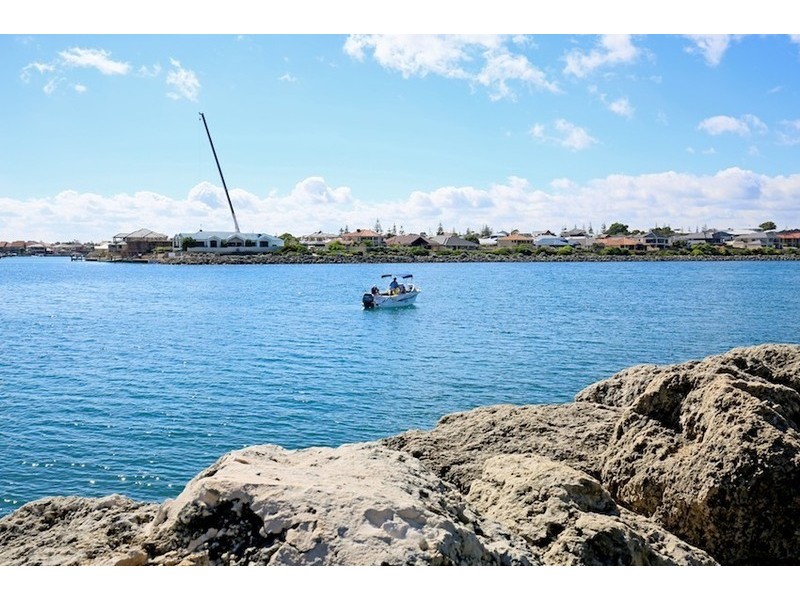 9 Surf View, Dawesville WA 6211