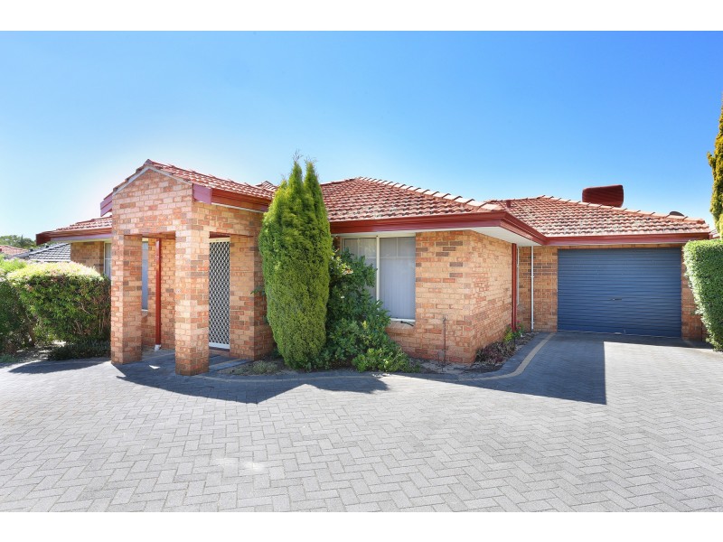 17/7 Lester Drive, Thornlie WA 6108