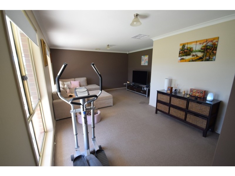 1 Koetong Crescent, West Wodonga VIC 3690