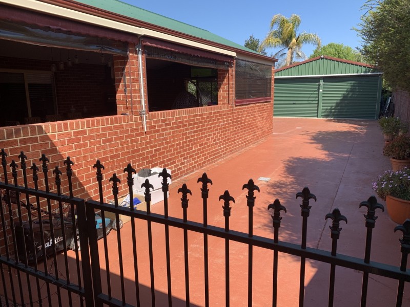 1 Koetong Crescent, West Wodonga VIC 3690