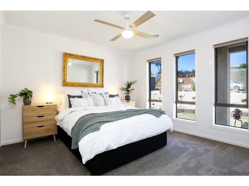 10 Armstrong Court, Kyneton VIC 3444