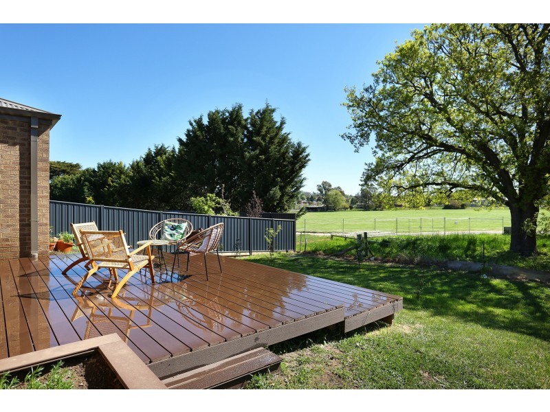 10 Armstrong Court, Kyneton VIC 3444