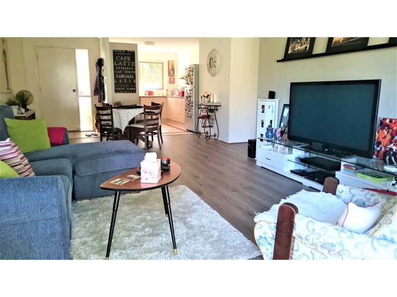 19/2 Koala Town Road, Upper Coomera QLD 4209