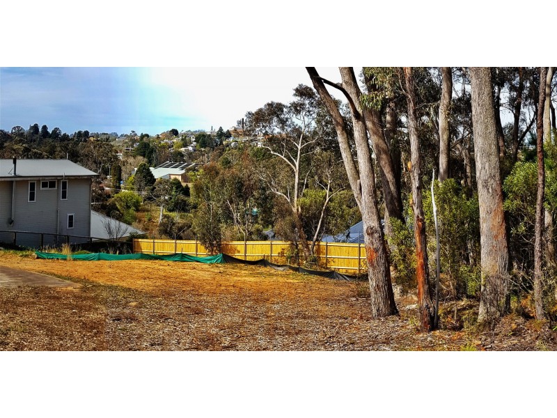 10 Lomandra Place, Katoomba NSW 2780