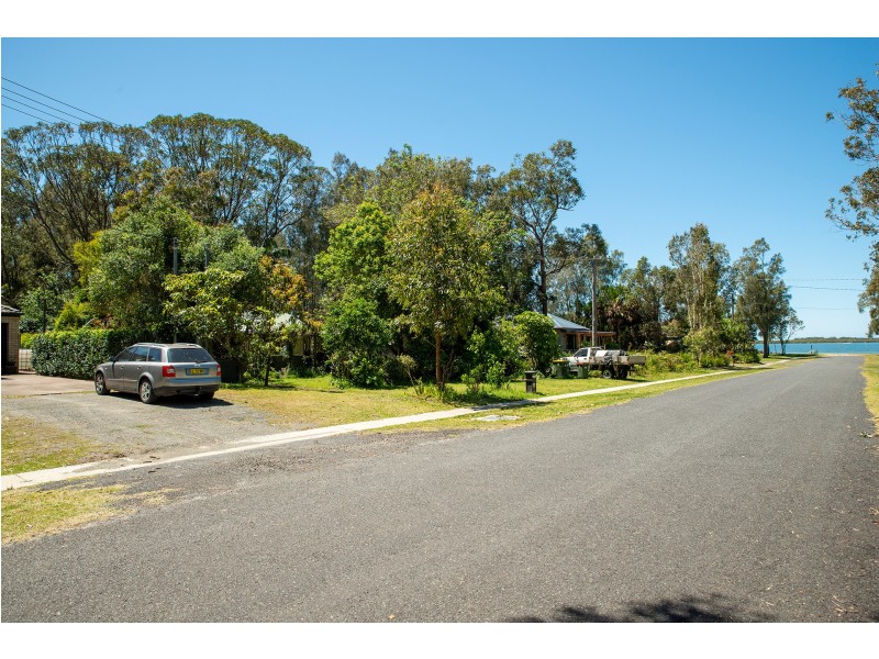 45 Wombo Street, Pindimar NSW 2324
