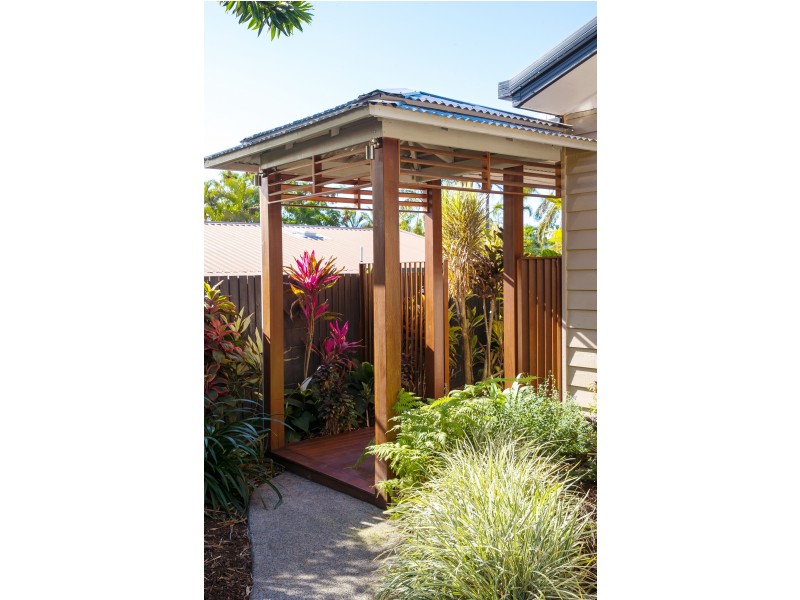16 Longden Street, Brinsmead QLD 4870