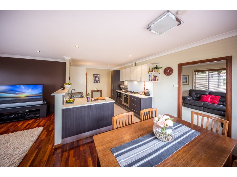 97 Naughton Ave, Birmingham Gardens NSW 2287