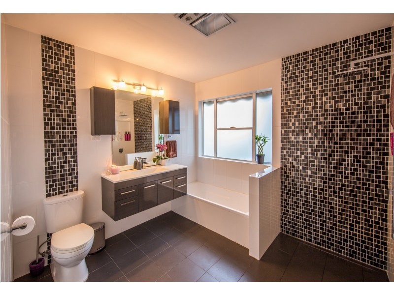 97 Naughton Ave, Birmingham Gardens NSW 2287