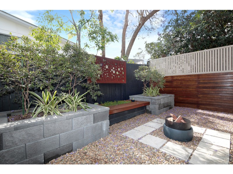 9/4-6 East Street, Camp Hill QLD 4152