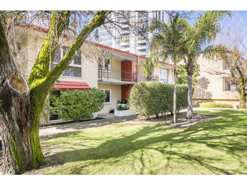 7/14 Ogilvie Road, Mount Pleasant WA 6153