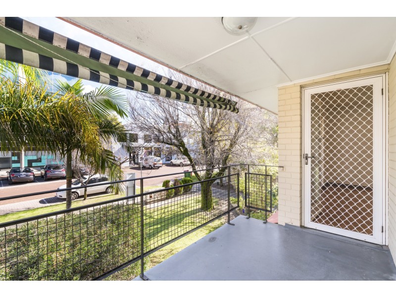 7/14 Ogilvie Road, Mount Pleasant WA 6153