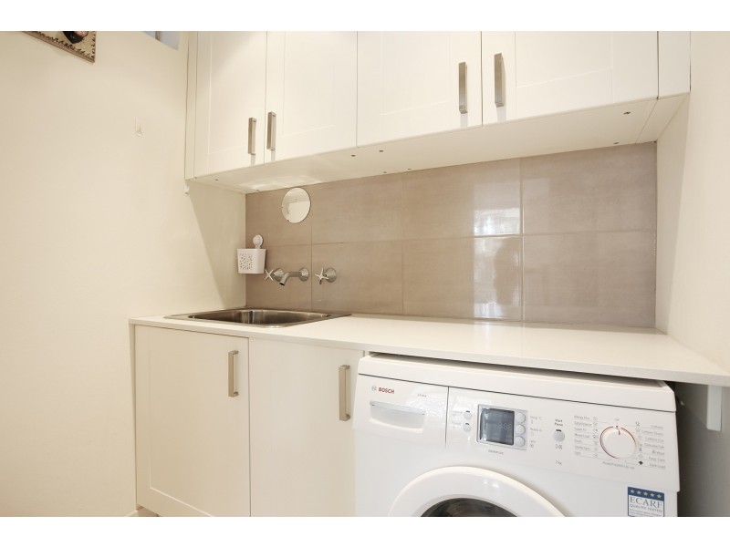 2/9 Regent Street, Dee Why NSW 2099