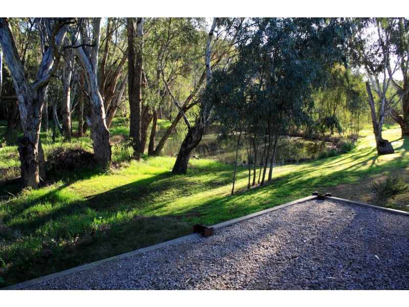 20 Cambridge Drive, Wangaratta VIC 3677