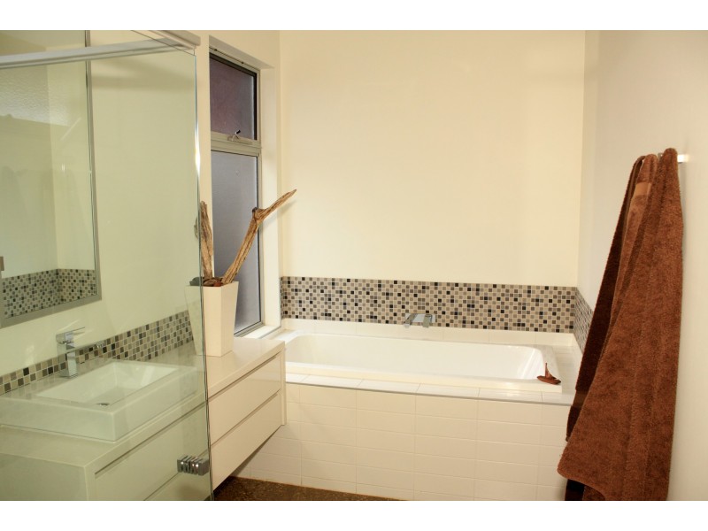 20 Cambridge Drive, Wangaratta VIC 3677