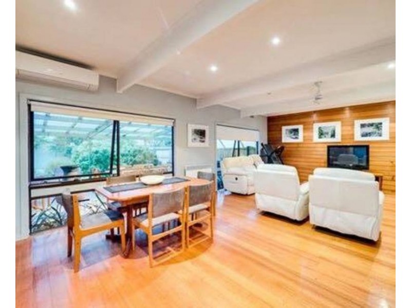 127 Halsey Road, Airport West VIC 3042