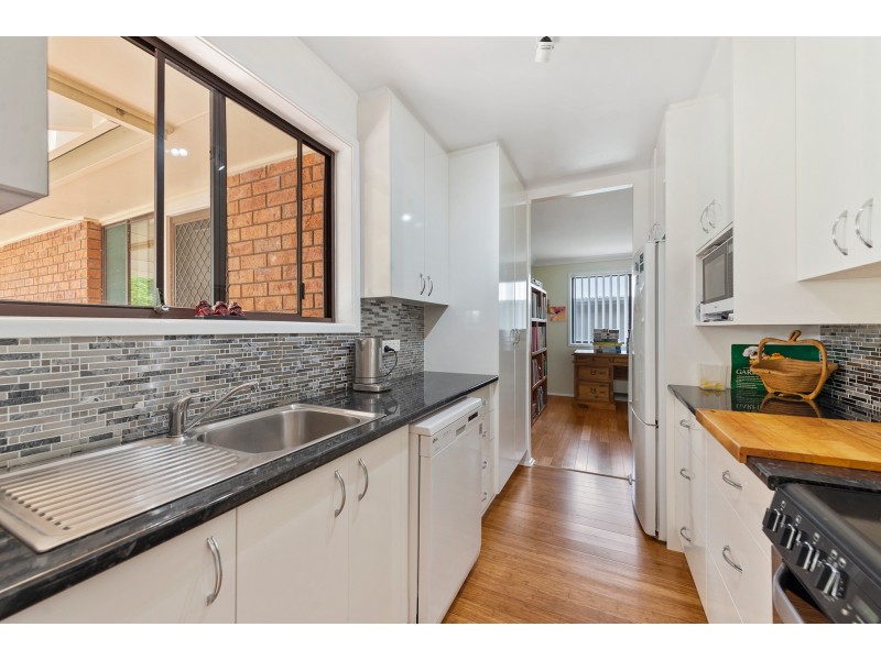 2 Gamban Road, Gwandalan NSW 2259