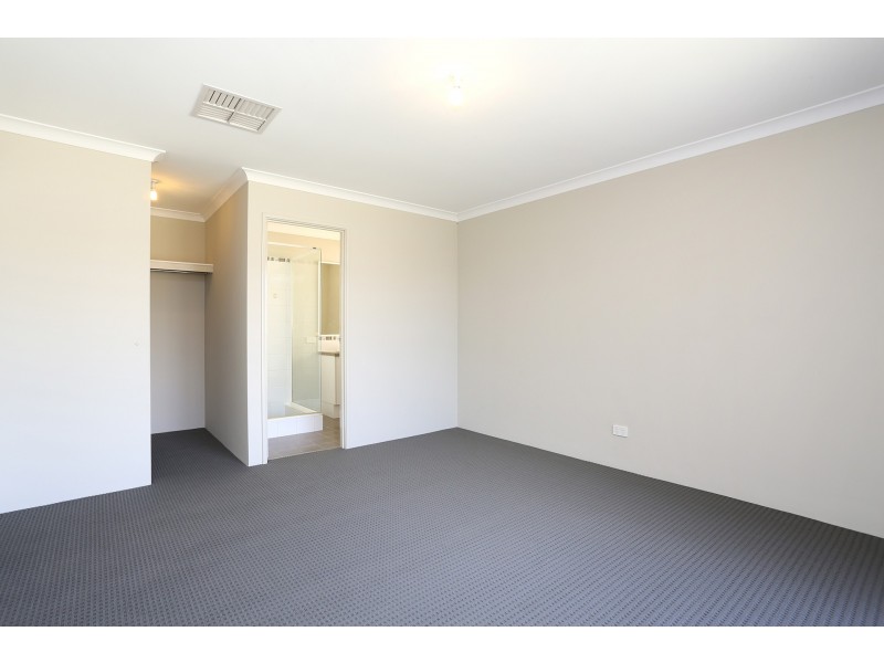 7 Oliver Vista, Bertram WA 6167