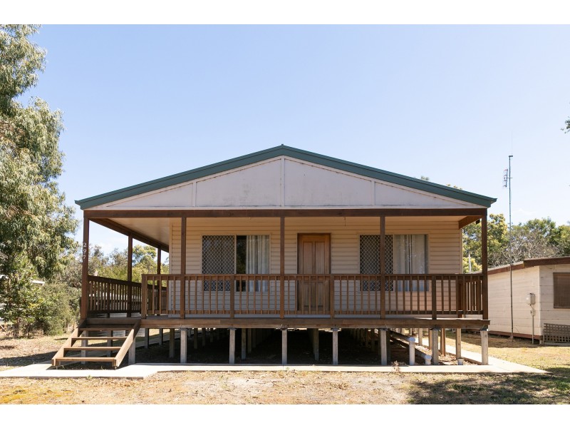 297 National Park Road, Loch Sport VIC 3851