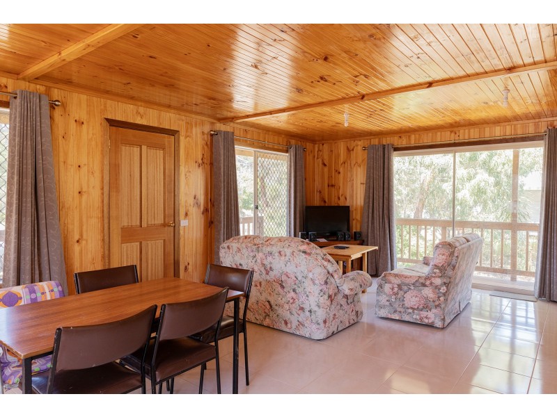 297 National Park Road, Loch Sport VIC 3851