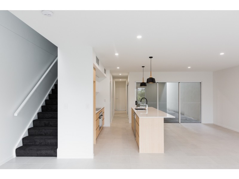 7 Bedarra Circuit, Maroochydore QLD 4558