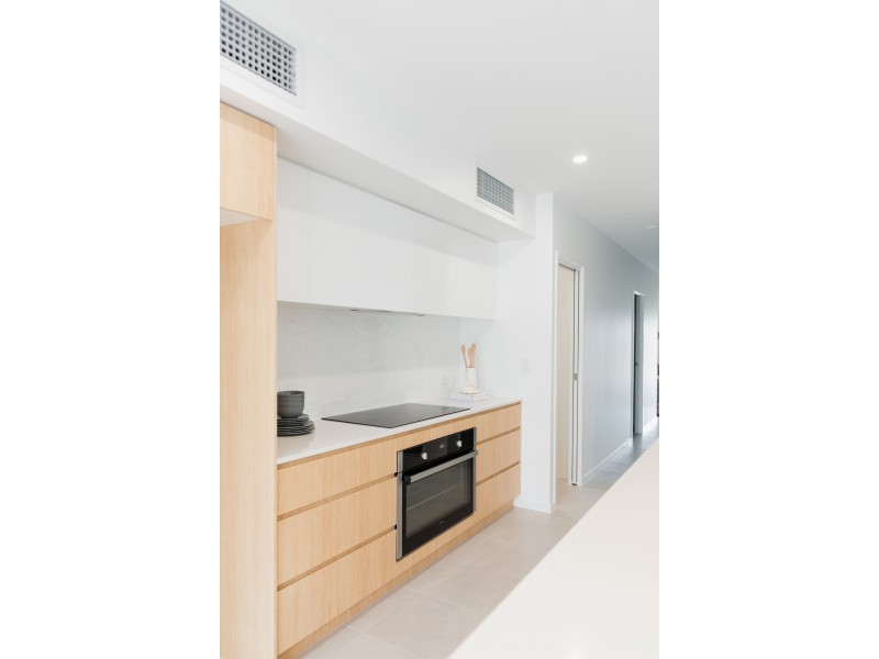 7 Bedarra Circuit, Maroochydore QLD 4558