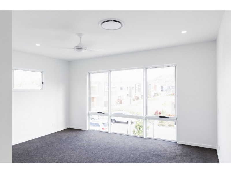 7 Bedarra Circuit, Maroochydore QLD 4558