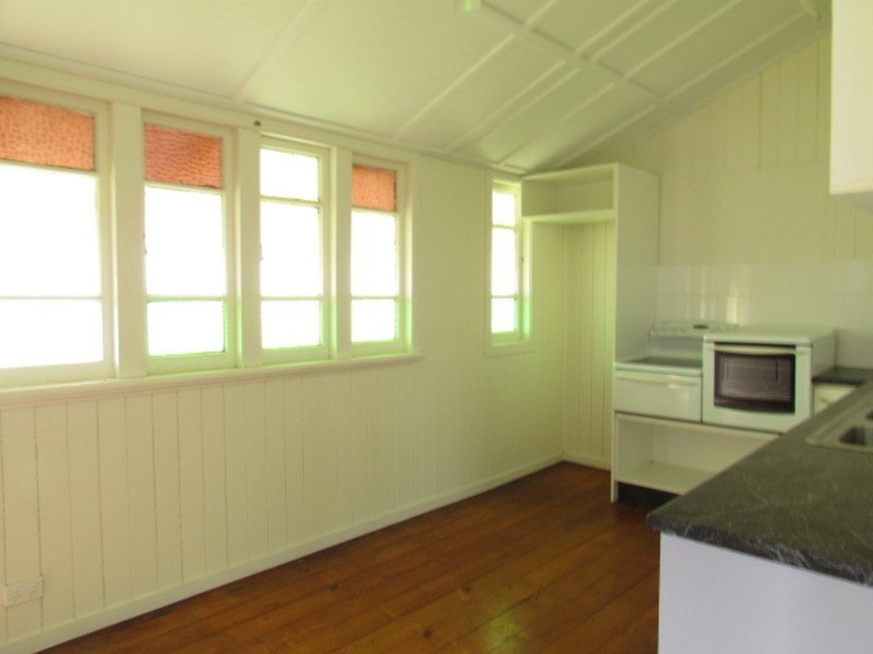6 James Street, Mackay QLD 4740
