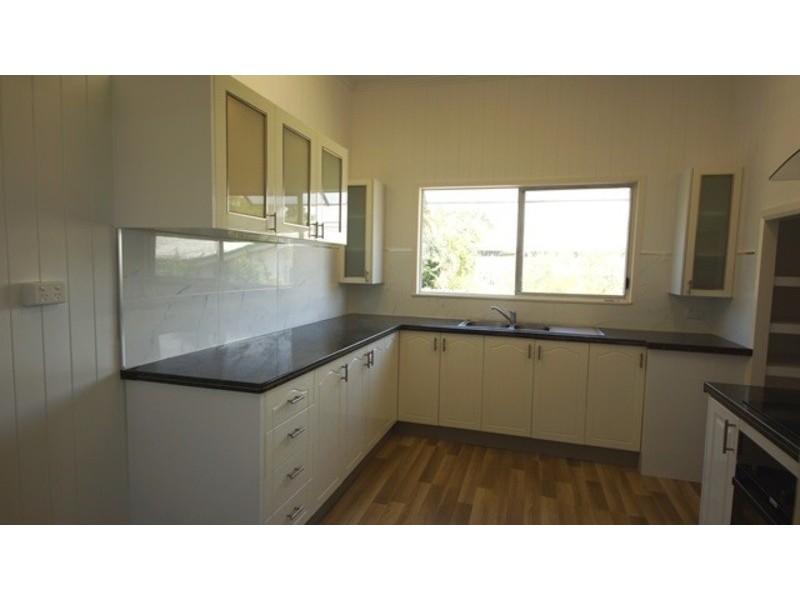 8 James Street, Mackay QLD 4740