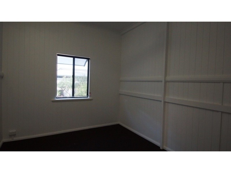 8 James Street, Mackay QLD 4740