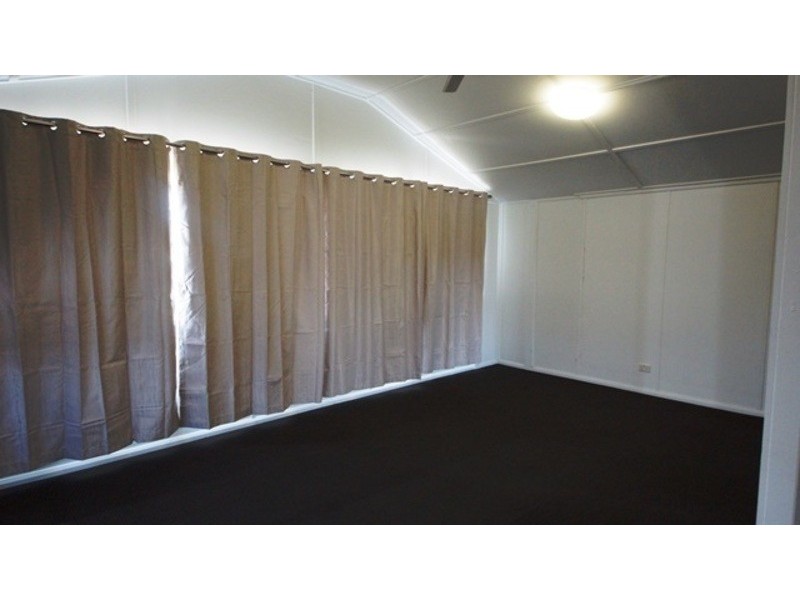 8 James Street, Mackay QLD 4740